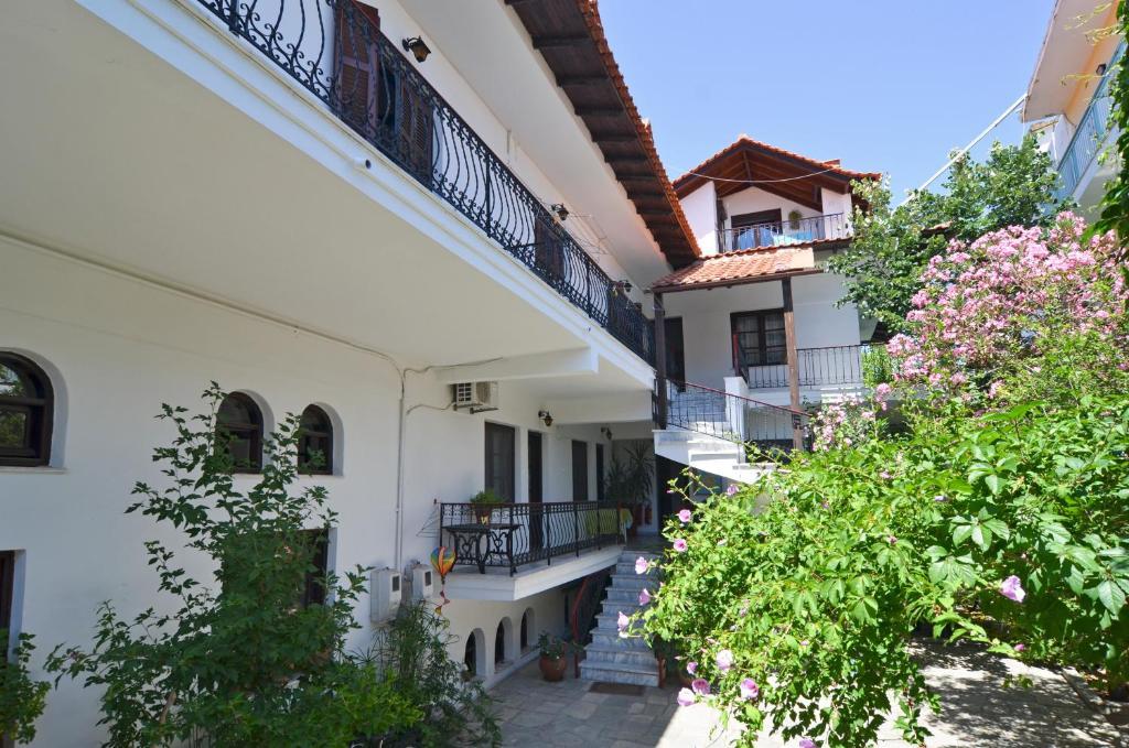 Pension Aldebaran Hotel Potos Exterior photo