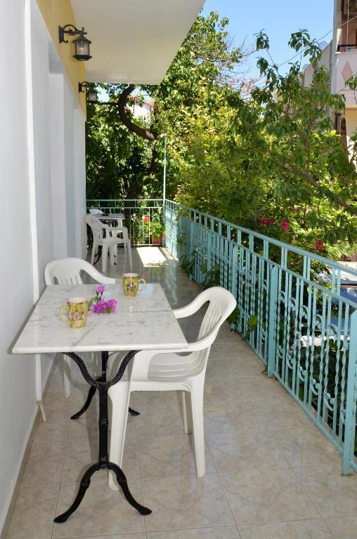 Pension Aldebaran Hotel Potos Exterior photo