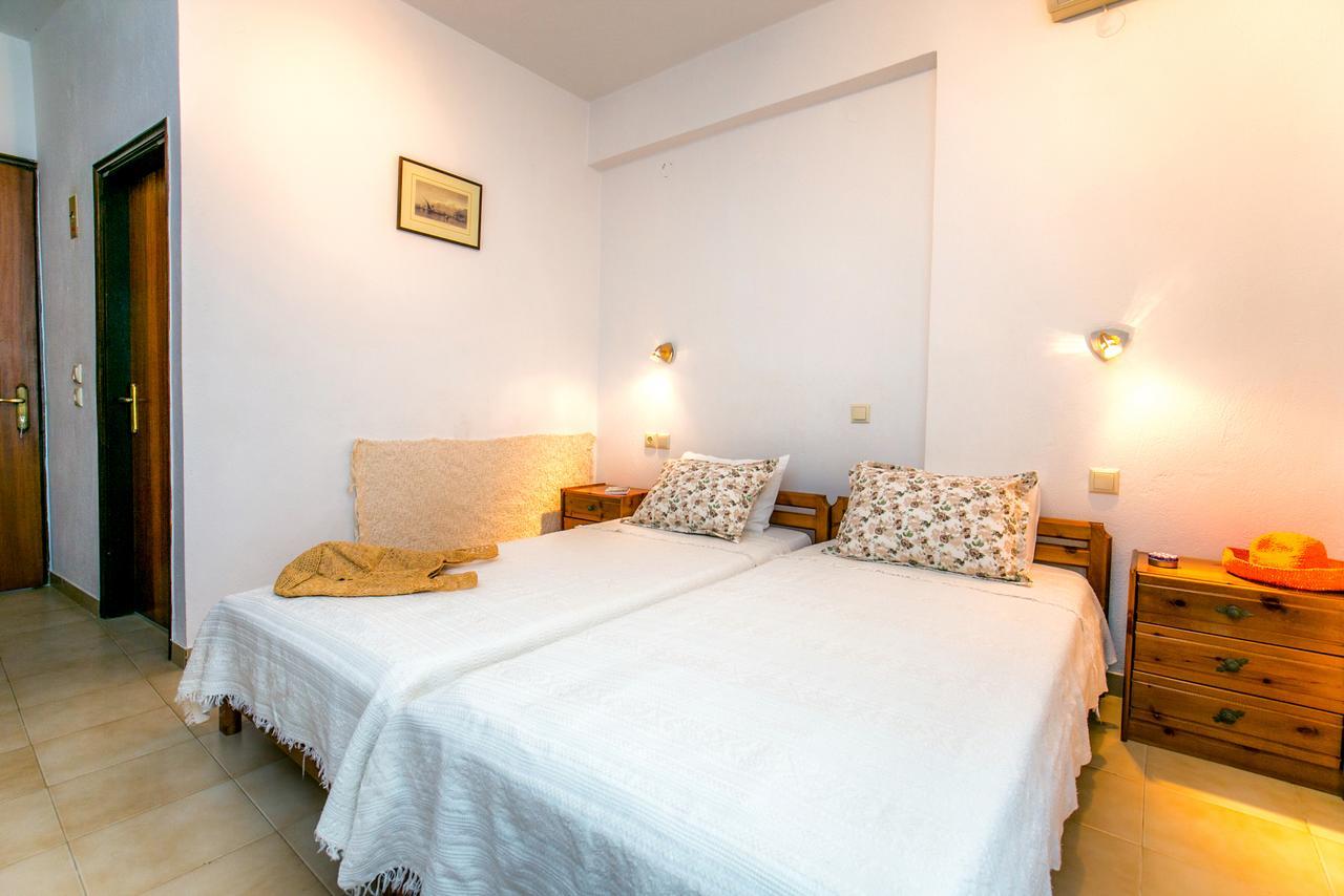 Pension Aldebaran Hotel Potos Exterior photo